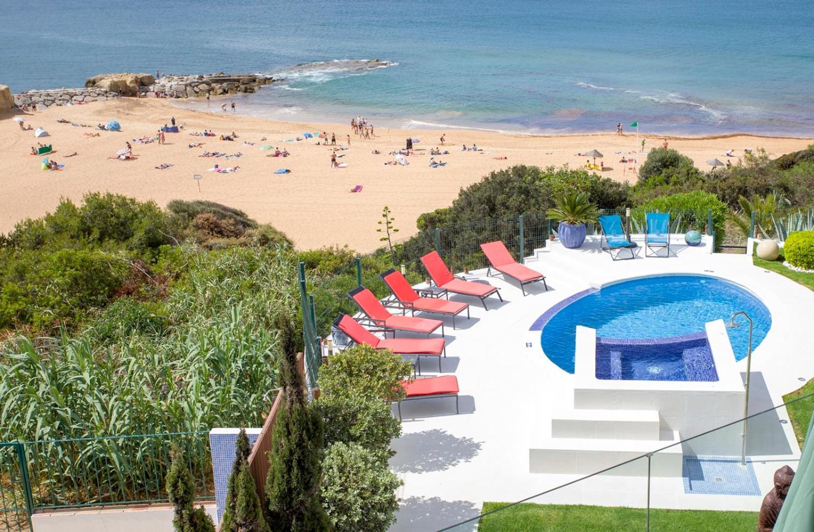 Luxurious Beachfront Villa De La Plage With Private Beach Acces Albufeira Exterior photo